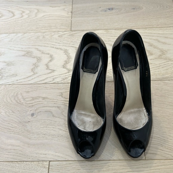 Christian Dior patent leather peep toe platform pumps - Picture 3 of 7